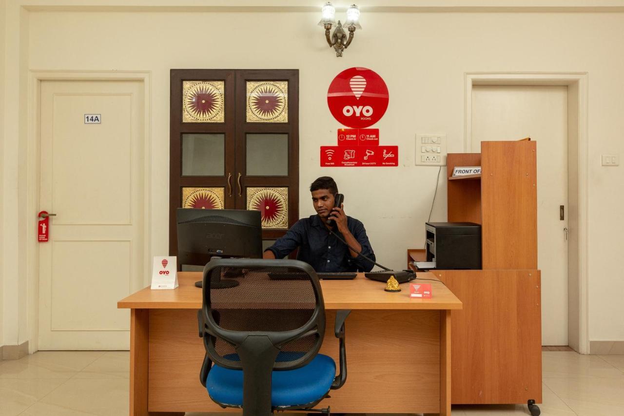 Oyo 23202 Cute Orange Service Apartments شيناي المظهر الخارجي الصورة