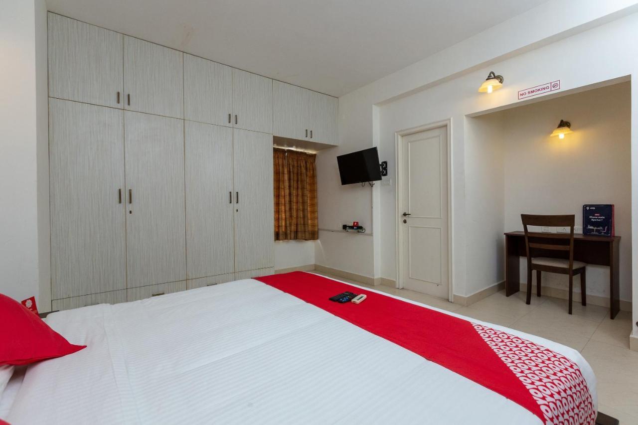 Oyo 23202 Cute Orange Service Apartments شيناي المظهر الخارجي الصورة