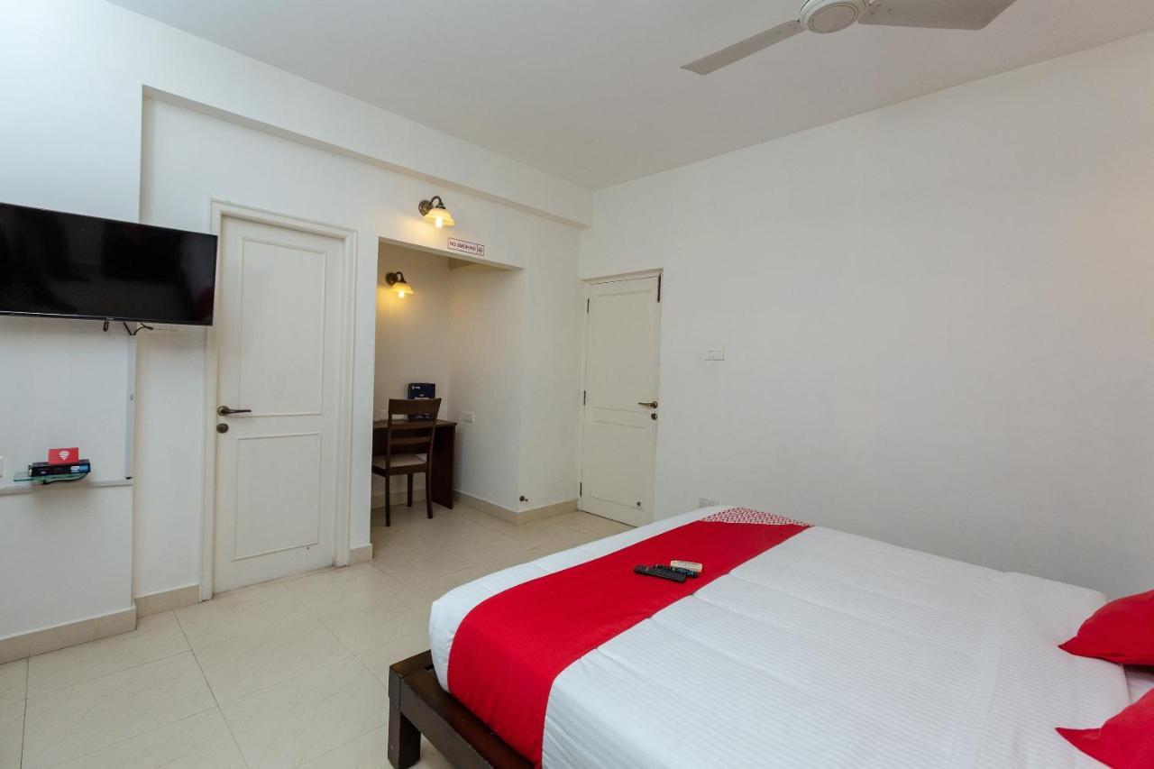 Oyo 23202 Cute Orange Service Apartments شيناي المظهر الخارجي الصورة