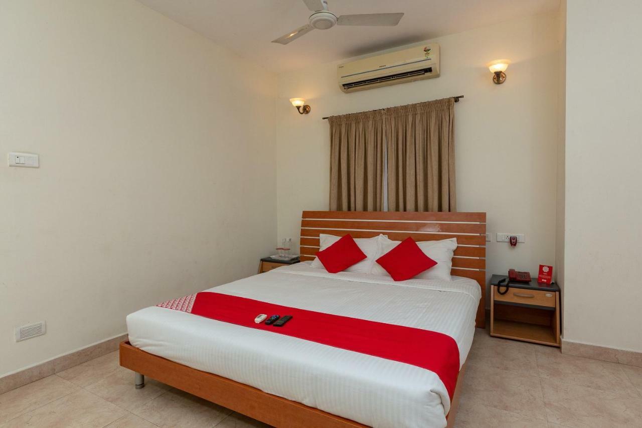 Oyo 23202 Cute Orange Service Apartments شيناي المظهر الخارجي الصورة